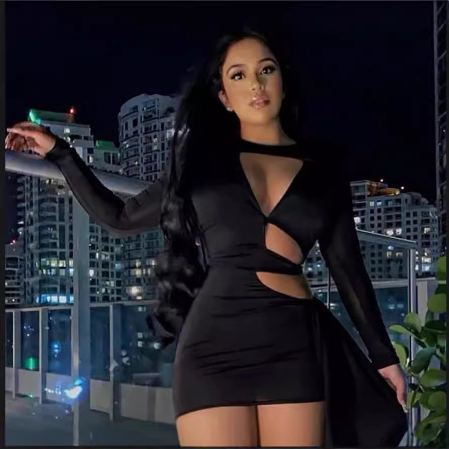 Dame Cut-Out Maxi Kjole med spændende draperingsdetaljer og smal pasform Stilla