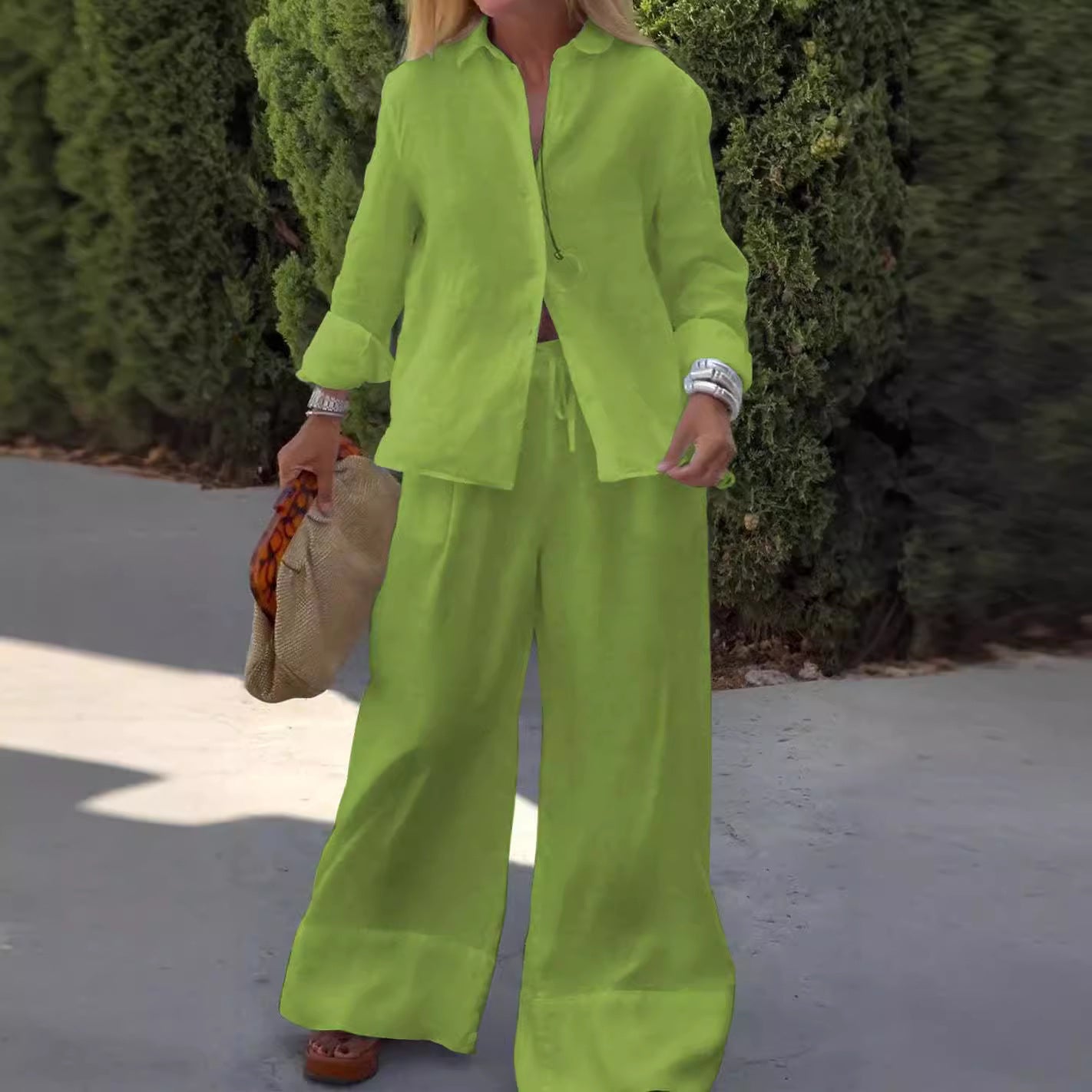 Dame afslappet og luftig loungewear-sæt lavet af blødt stof med løs pasform Stilla