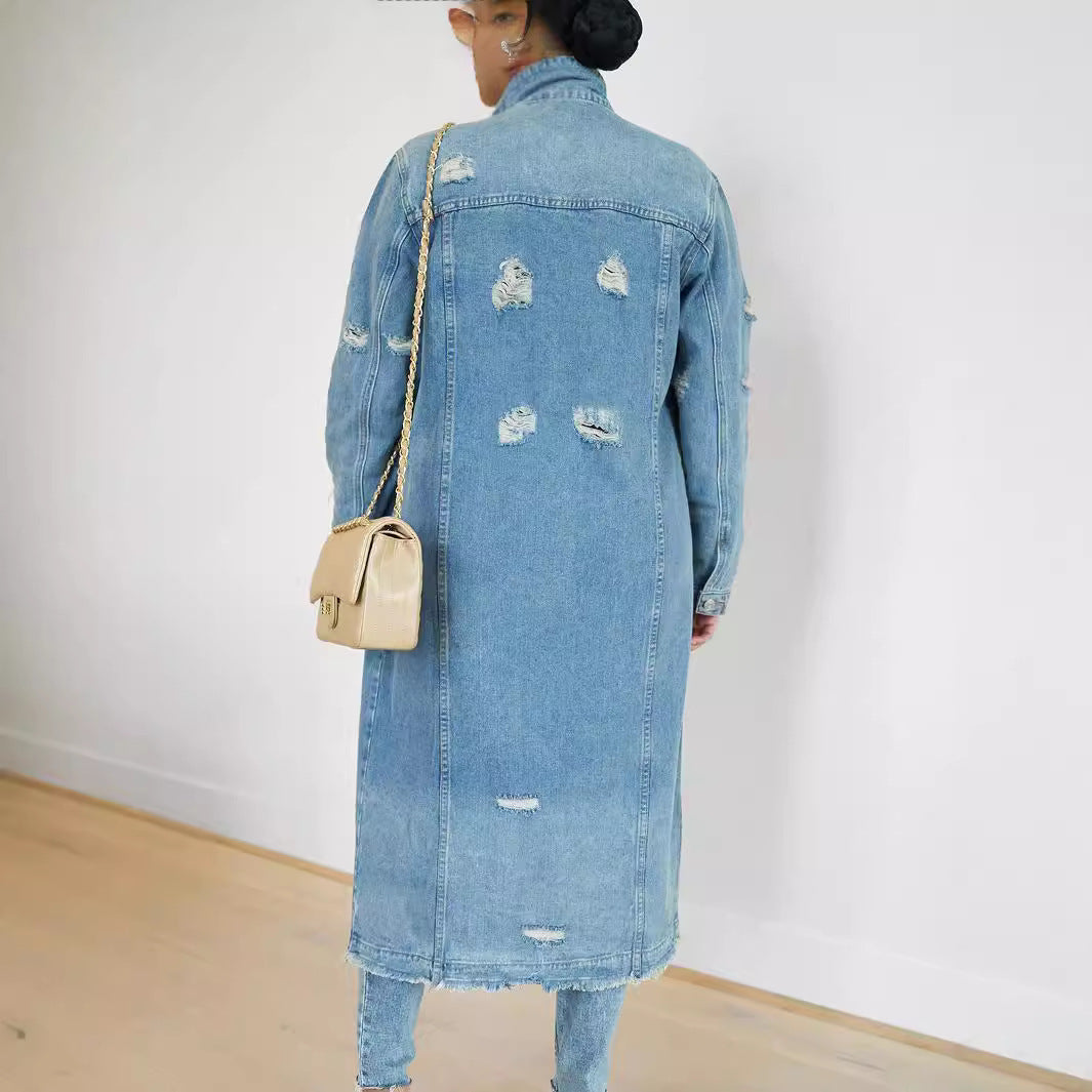 Dame denim-jakke i afslappet oversized stil med frynsede detaljer Stilla