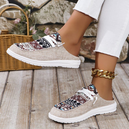 Dame Komfortable Slip-On Sneakers med moderne Ethno-Design Stilla