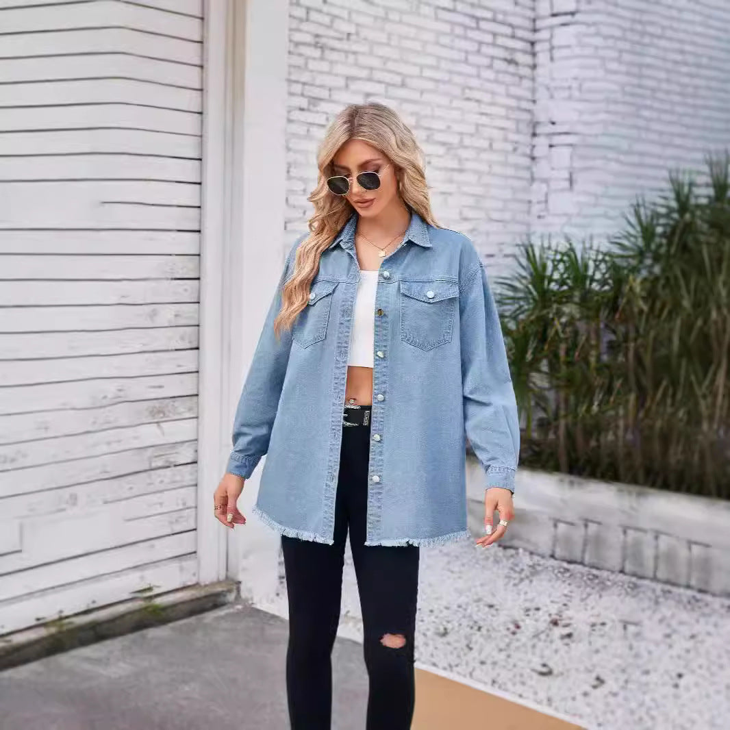 Dame Denim Skjortejakke med frynset kant og elegante brystlommer Stilla
