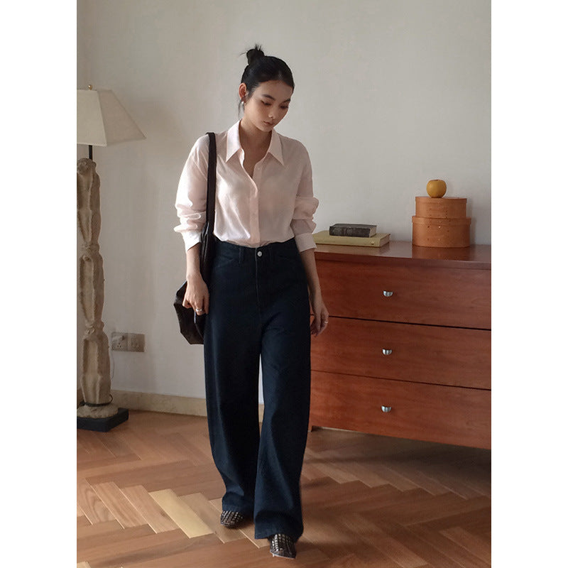 Dame elegant bluse med fin vævstruktur og klassiske knapdetaljer Stilla