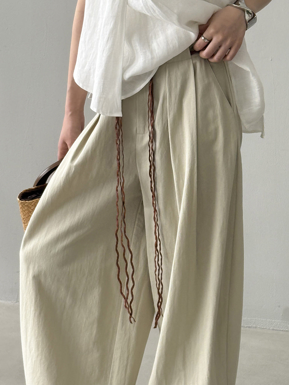 Dame afslappede linnedbukser med bred ben og justerbar talje Stilla