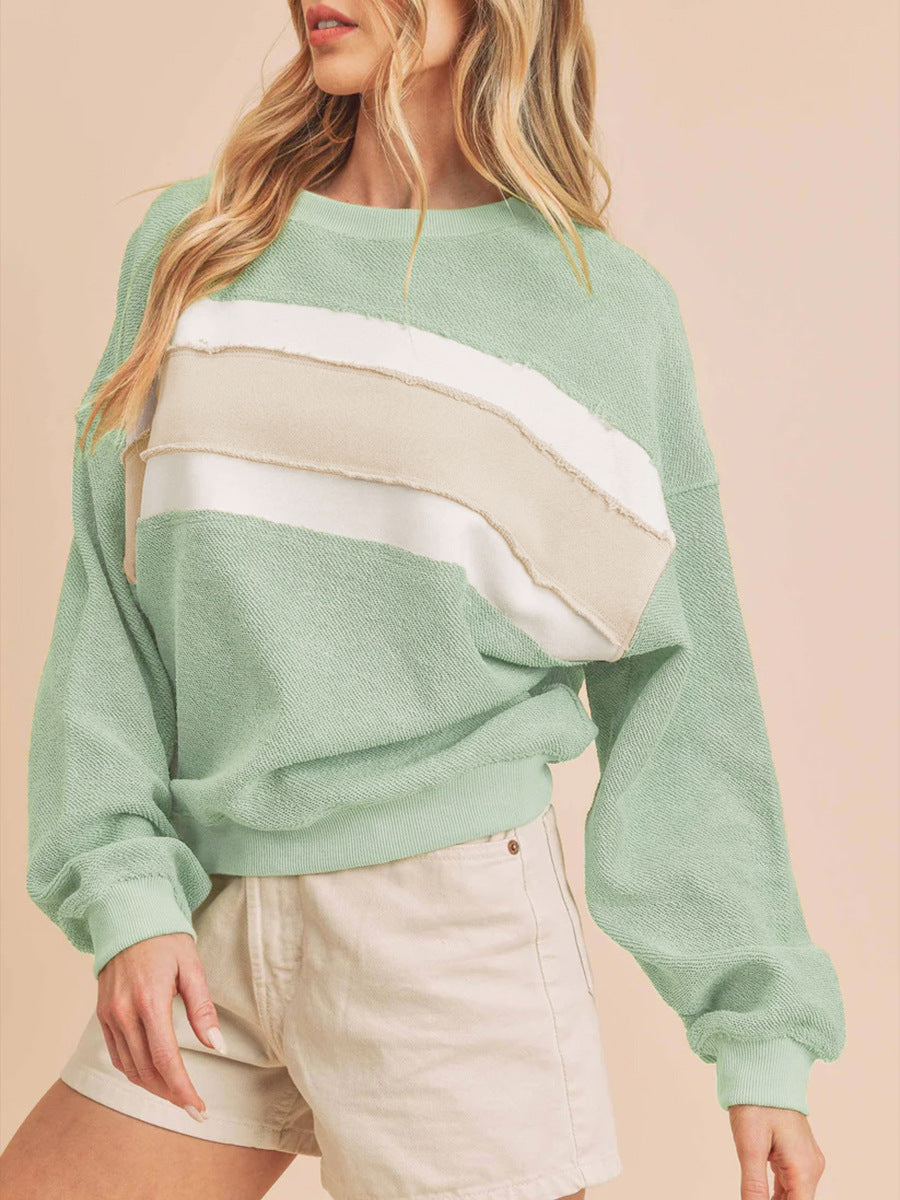 Dame afslappet oversized sweater med moderigtigt stribemønster og blødt materiale Stilla