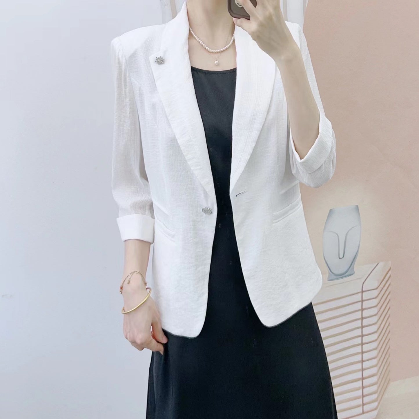 Dame Elegant Blazer-Kjole Sæt med figurtilpasset Silhuet og moderne Design Stilla