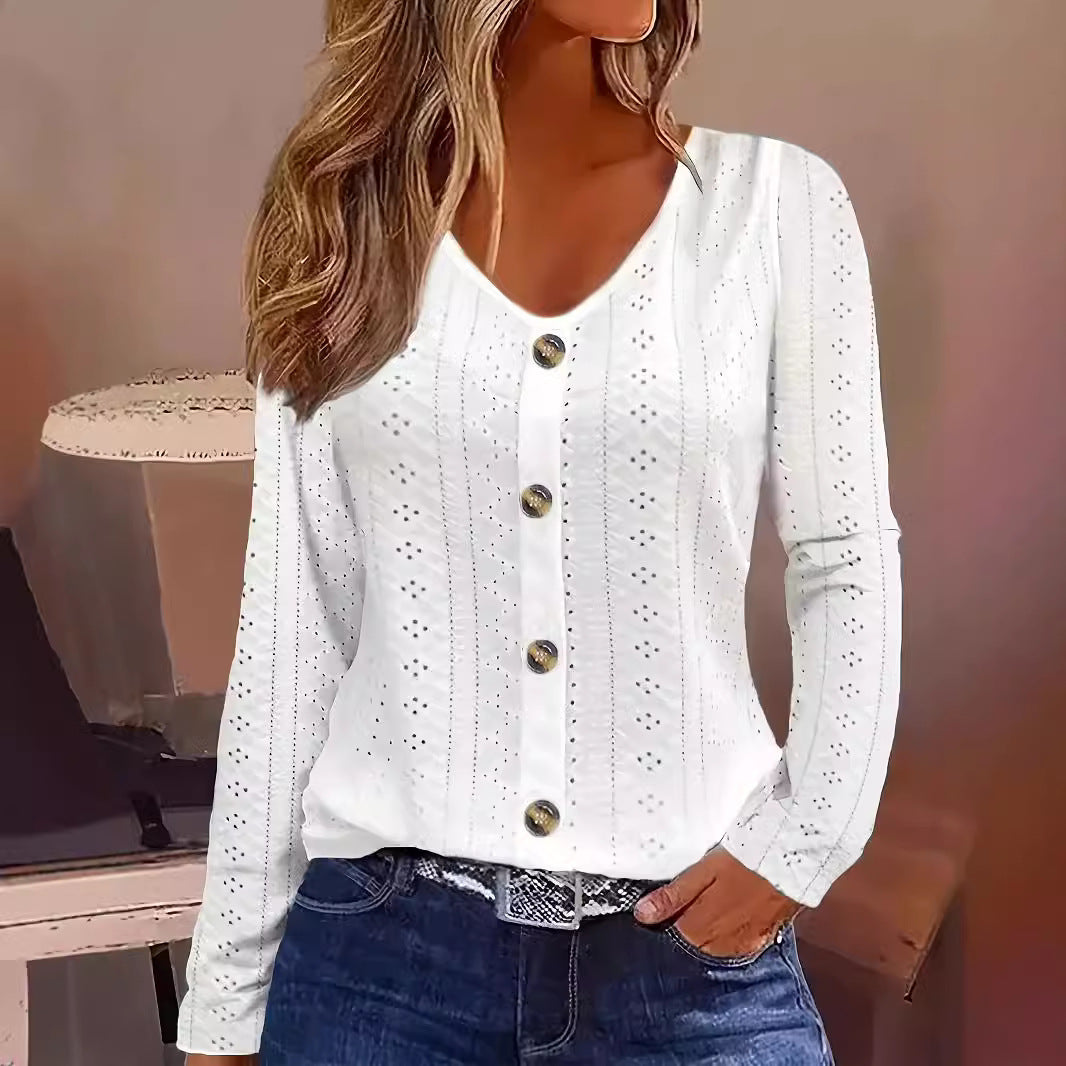 Dame Elegant bluseoverdel med gennemboret struktur og dekorative knapper Stilla