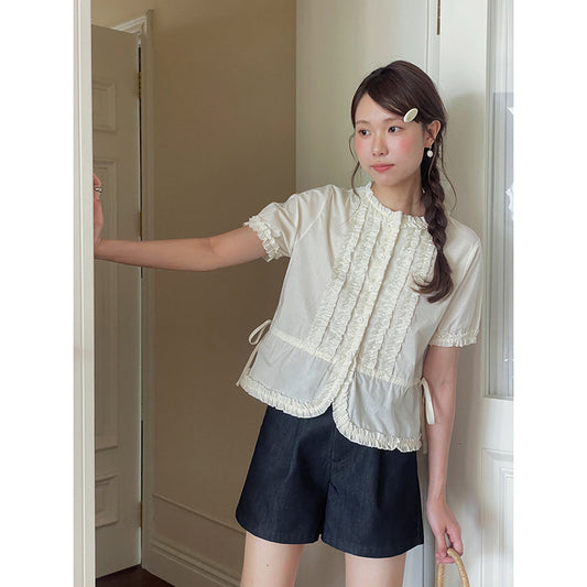 Dame afslappet flæse skjorte med elegant talje og højt lukket krave Stilla