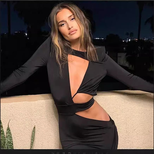 Dame Cut-Out Maxi Kjole med spændende draperingsdetaljer og smal pasform Stilla