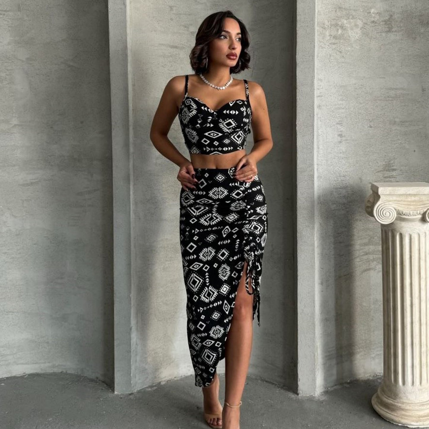 Dame Crop-Top og Maxi-Nederdel Sæt med grafisk mønster Stilla