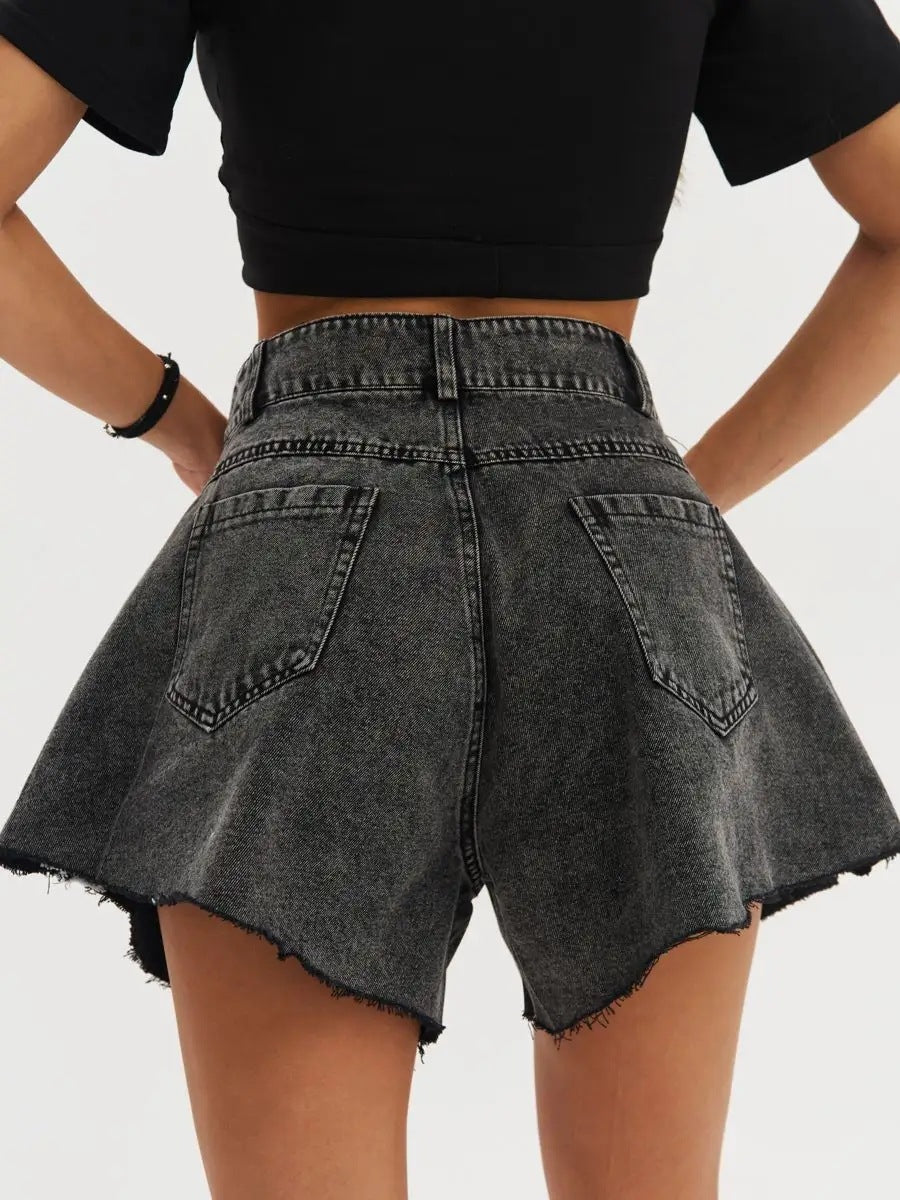 Dame afslappede denim shorts med sideløse kontraststriber og frynset kant Stilla