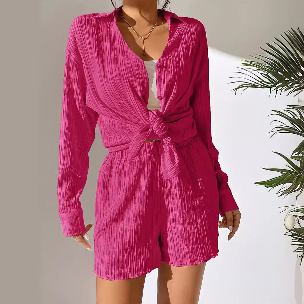 Dame afslappet kortærmet jumpsuit med struktureret overflade og elegant V-udskæring Stilla