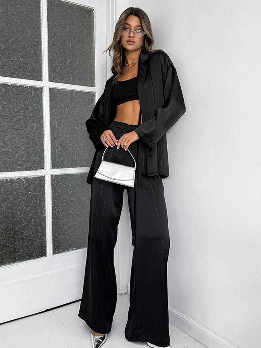 Dame jumpsuit med dyb V-udskæring og løs pasform Stilla