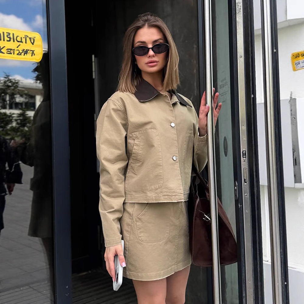 Dame cropped Utility-jakke med moderne design og praktiske lommer Stilla