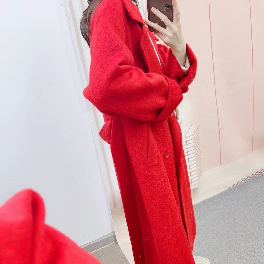 Dame dobbeltknappet frakke med aftagelig taljespænde og vintage charme Stilla