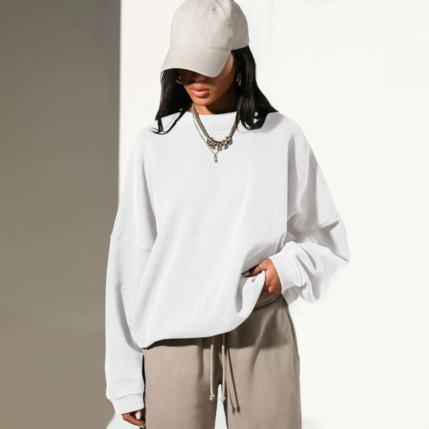 Dame afslappet oversized sweatshirt med høj krave og struktureret design Stilla