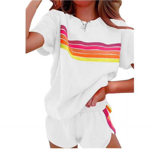 Dame afslappet fritids-sæt med stribet T-shirt og shorts Stilla