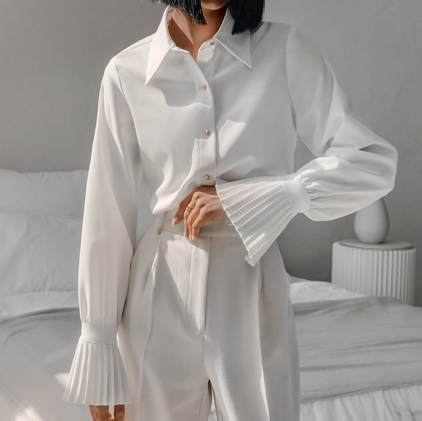 Dame elegant Bluse med plisserede ærmer og knaplukning Stilla