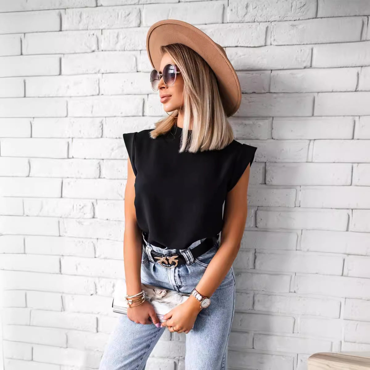 Dame Elegant Bluse med afslappet snit og skulderpuder Stilla