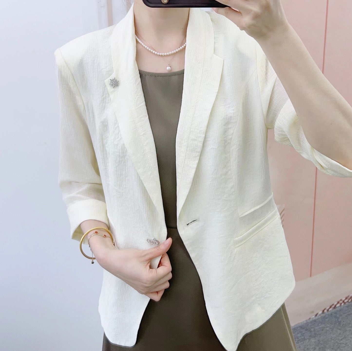 Dame Elegant Blazer-Kjole Sæt med figurtilpasset Silhuet og moderne Design Stilla