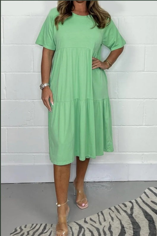 Dame afslappet midikjole med legende flæser Stilla