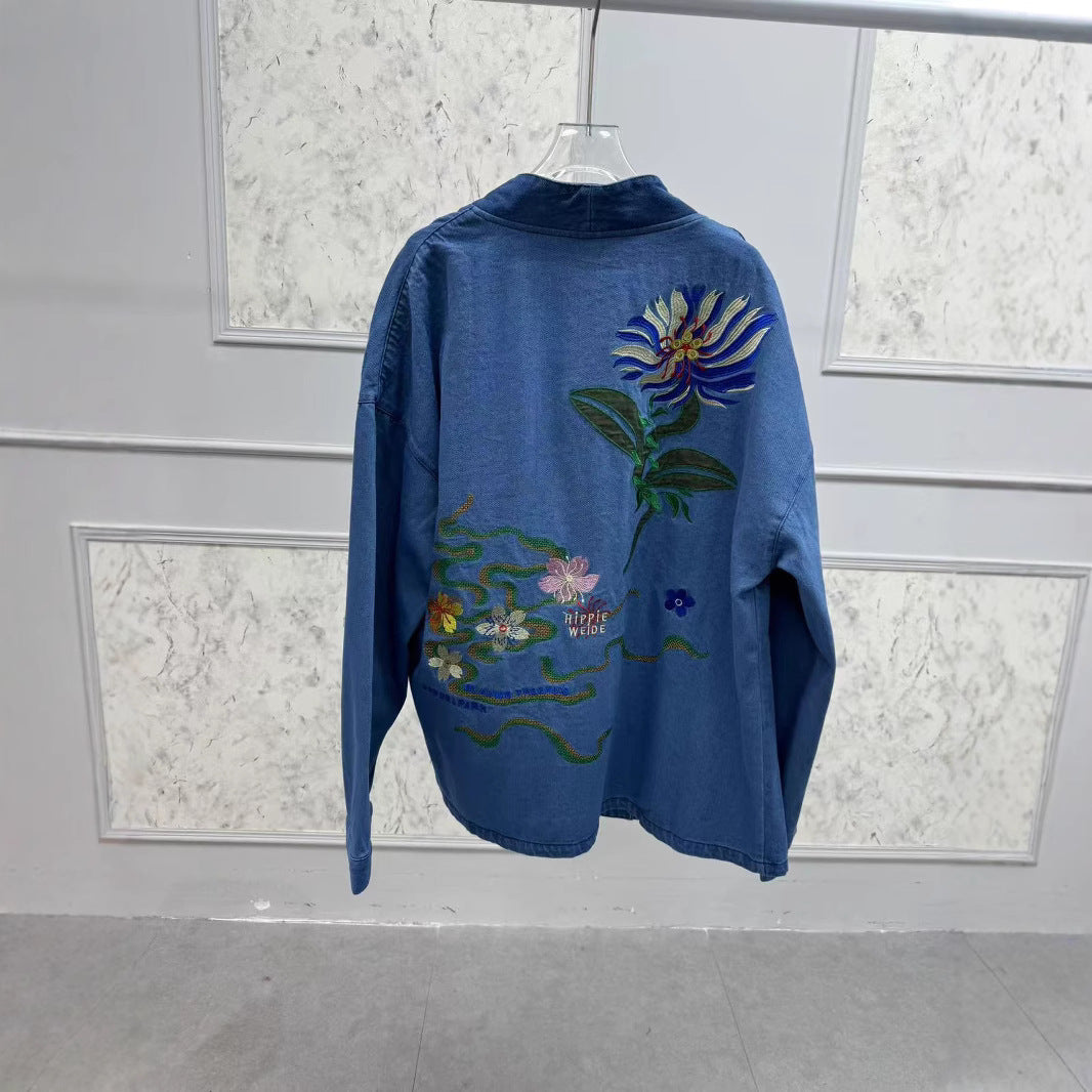 Dame Denimjakke med detaljerede broderier og farverige accenter Stilla