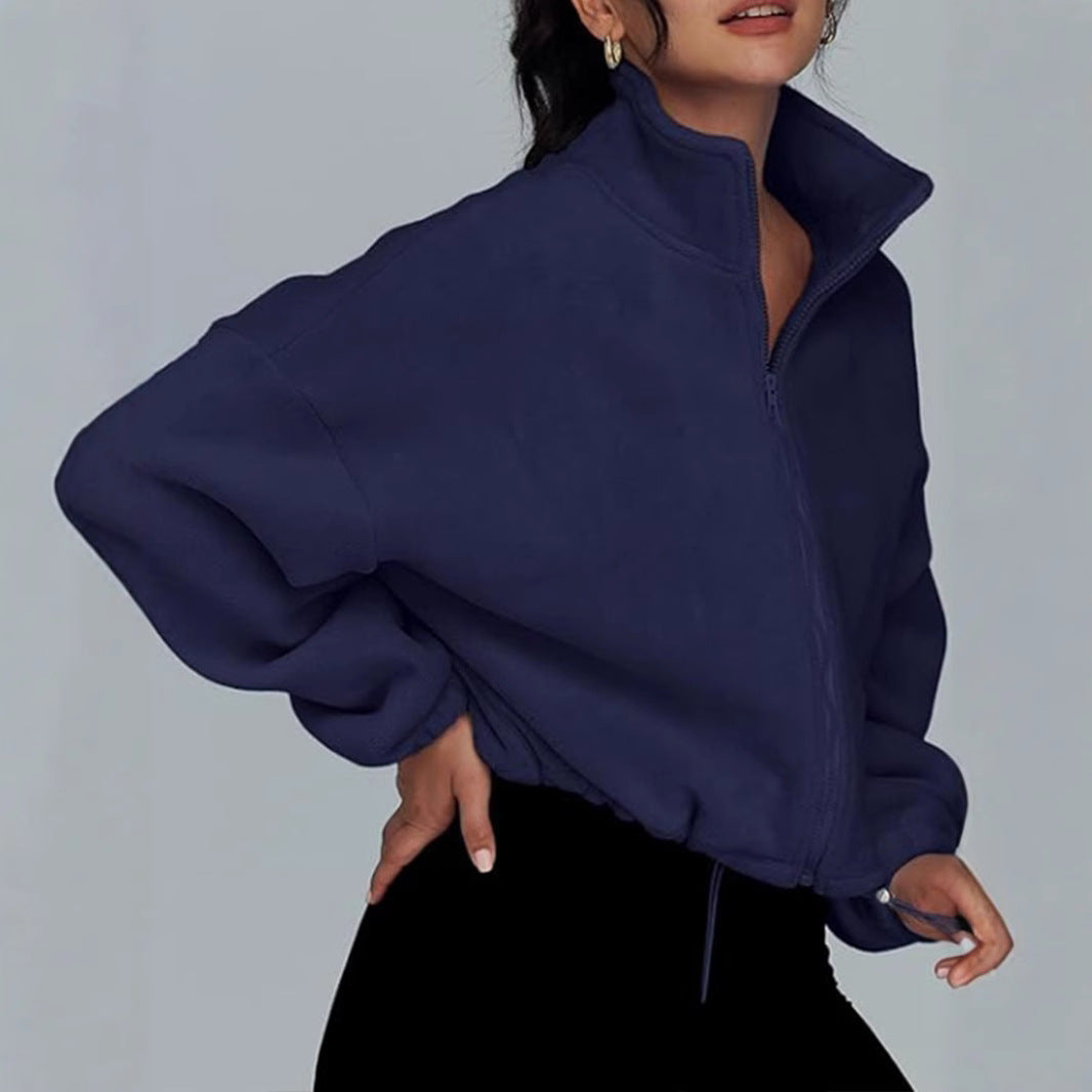 Dame afslappet jakke med høj krave og lynlås Stilla