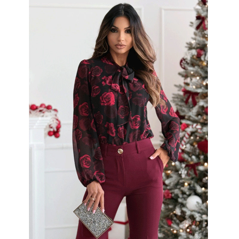 Dame Elegant Chiffonbluse med florale accenter og sløjfedetalje Stilla