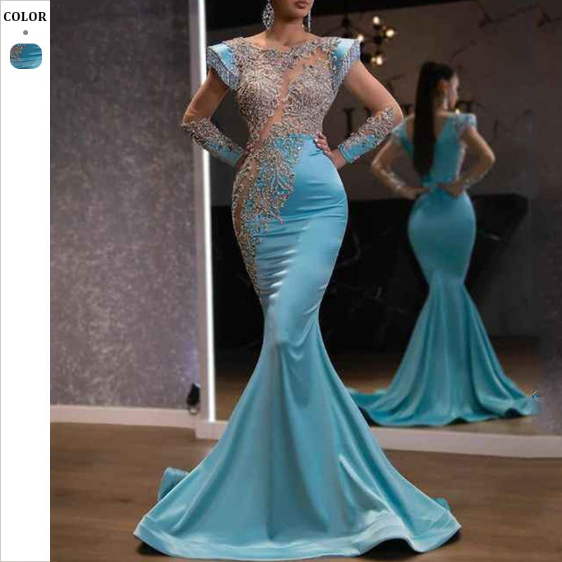 Dame Elegante aftenkjole i havfrue-stil med glitrende spids accenter og dyb slids Stilla