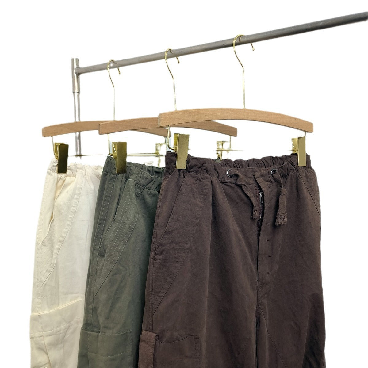 Dame afslappet cargo-bukser med justerbar talje og praktische sidelommer Stilla