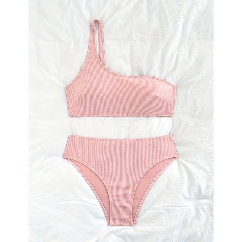 Dame højtaljede bikini-sæt med asymmetrisk top Stilla