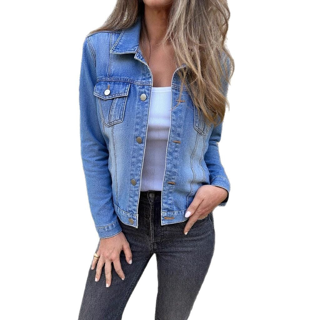 Dame Denimjakke i klassisk snit med modeshuller og stilige lommer Stilla