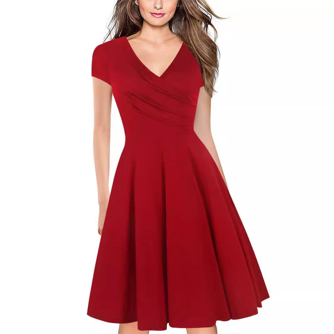 Dame A-formet kjole med flydende skørt og elegant drapering Stilla