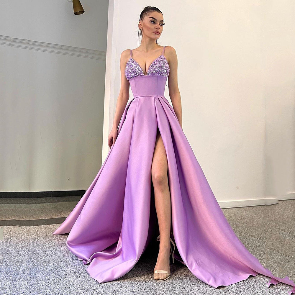 Dame Elegant aftenkjole med skinnende overdel og højt slids Stilla