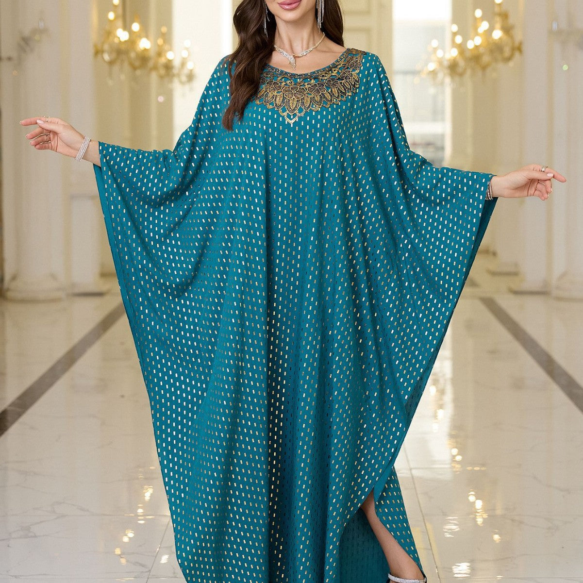 Dame elegant Kaftankjole med kunstnerisk perleudsmykning og luftige ærmer Stilla