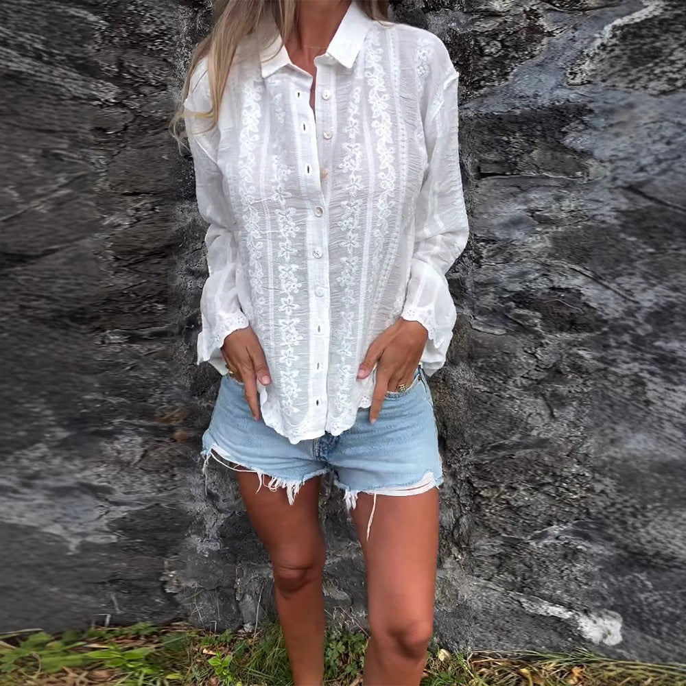 Dame elegant broderet bluse med knaplukning og lange ærmer Stilla