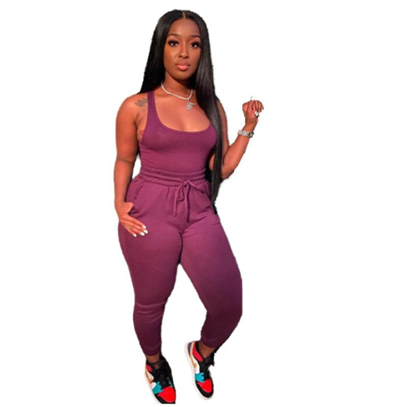 Dame Sporty Jumpsuit med dyb rund halsudskæring og elastisk talje Stilla