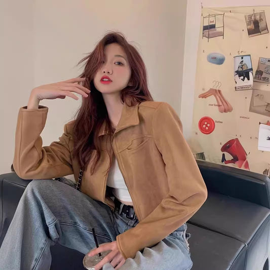 Dame Cropped Kunstlæderjakke med stilfuld flaplomme Stilla