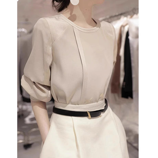 Dame elegant toppen med trendy puffærmer Stilla