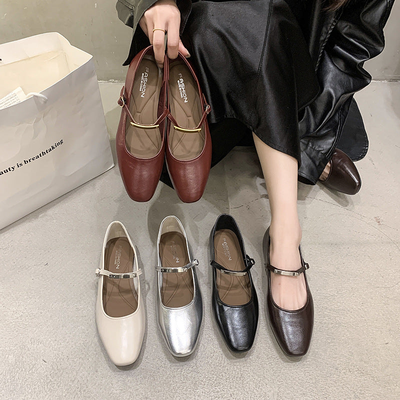 Dame elegant ballerinas med kvadratisk tåparti og justerbar rem Stilla