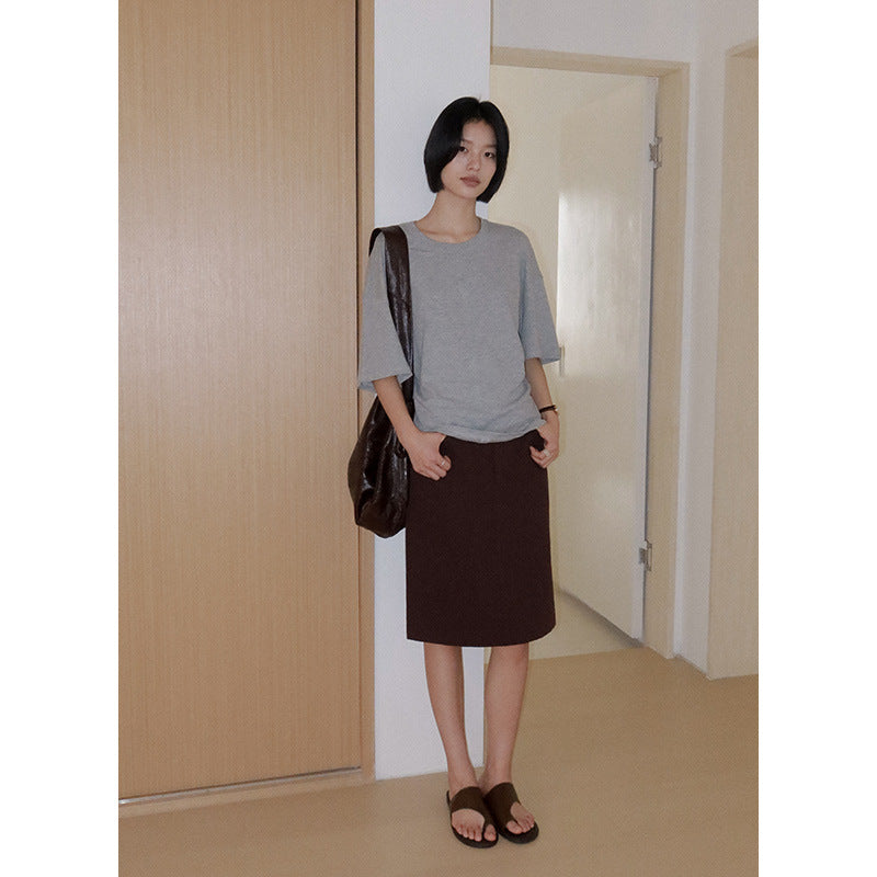 Dame afslappet oversized T-shirt med bred pasform og moderne design Stilla