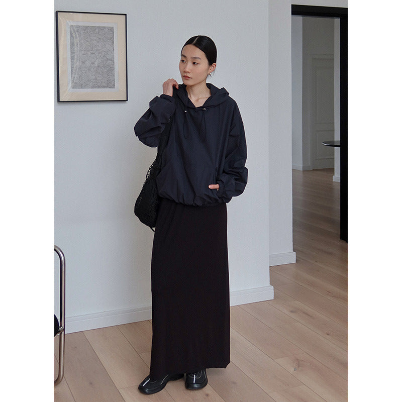 Dame afslappet bomulds-hoodie med elastisk bund og praktiske lommer Stilla