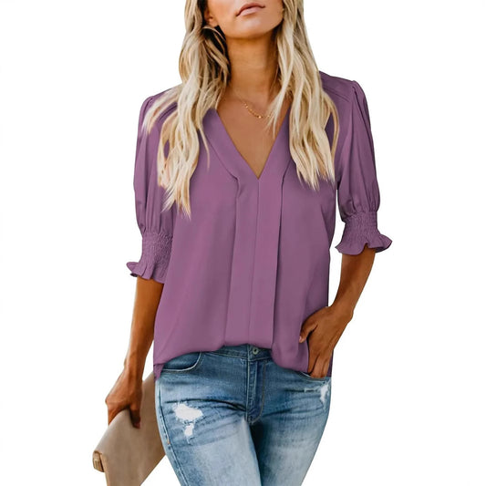 Dame elegant bluse med V-udskæring og flæsedetaljer Stilla