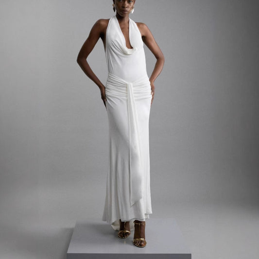 Dame Elegant aftenkjole med flatterende snit Stilla