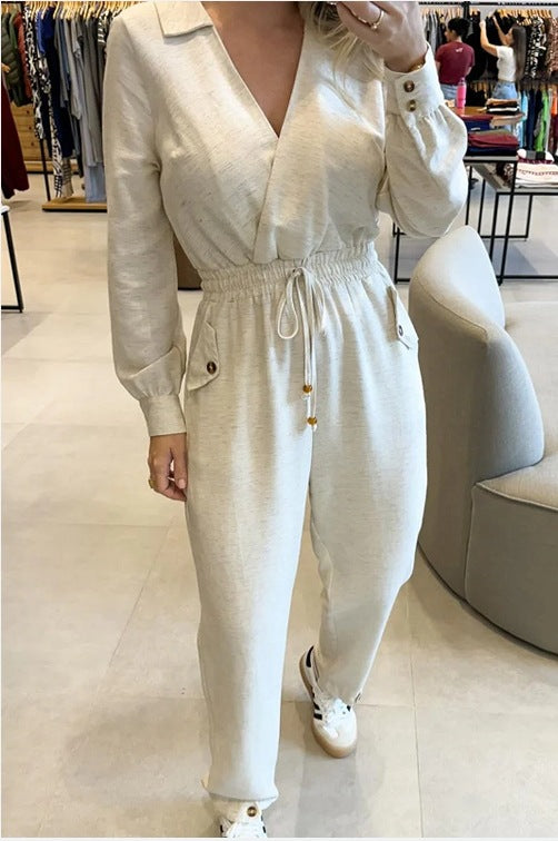 Dame Elegant Jumpsuit med vidde ben og taljerbart design Stilla
