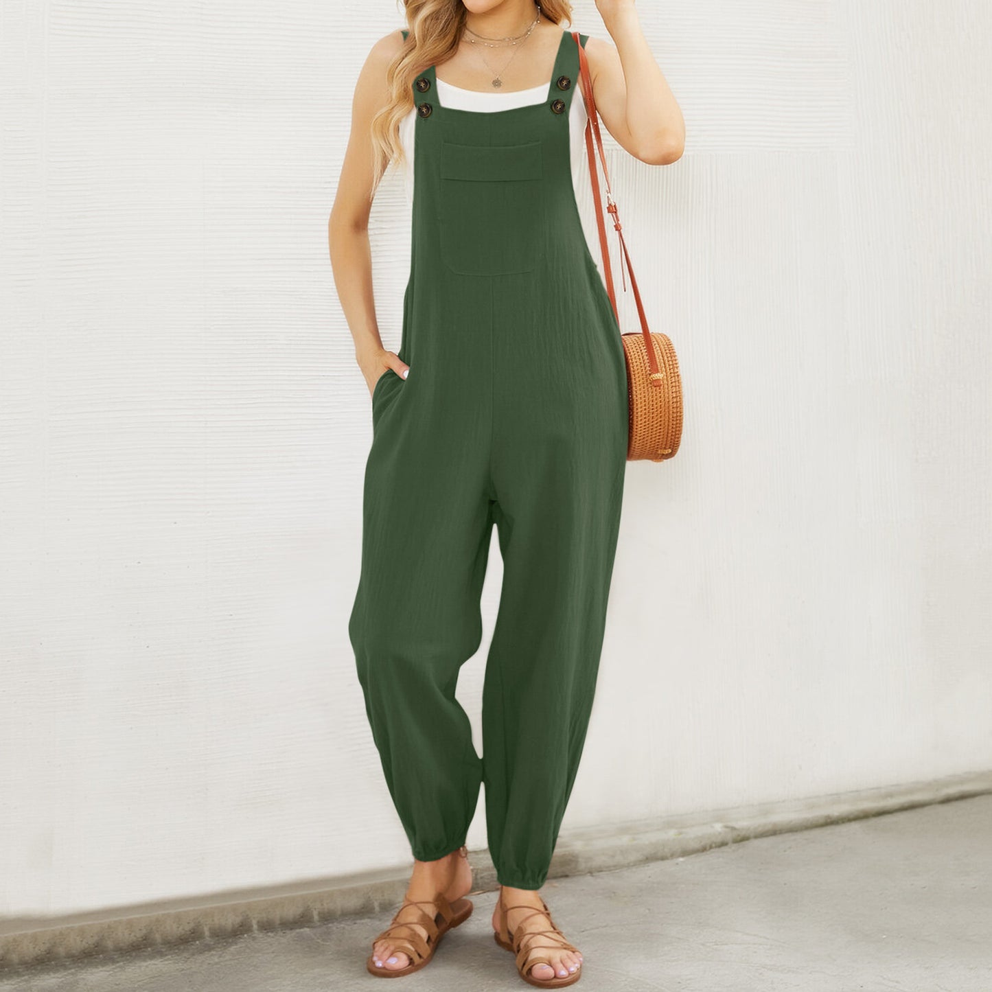 Dame casual jumpsuit med praktiske lommer og justerbare stropper Stilla