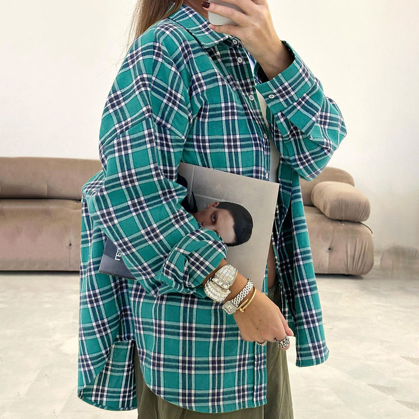 Dame ternet skjorte med knapbar design og modeknude Stilla