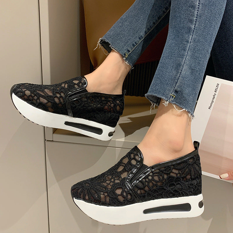 Dame slippers lavet af åndbart og elastisk spidsmateriale med polstret indersål Stilla