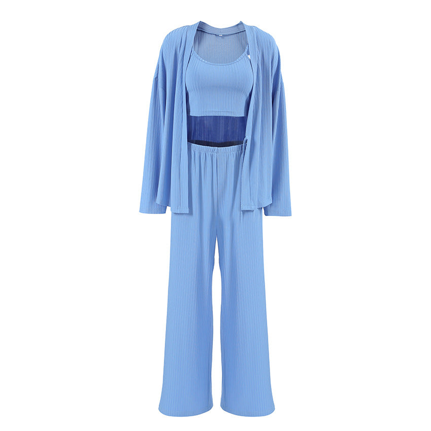 Dame satin loungewear sæt med elegant kimono overdel og bred ben Stilla