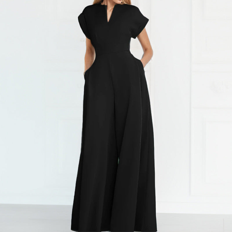 Dame jumpsuit med elegant V-udskæring og bredt ben Stilla