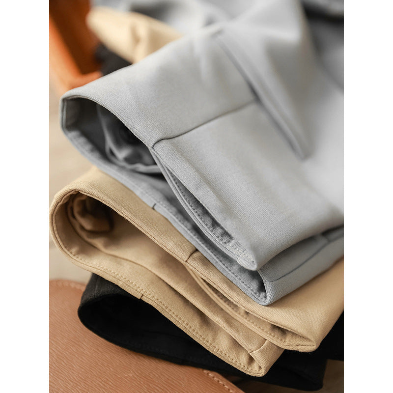 Dame elegant høj talje bukser med knapdetaljer og smal benform Stilla